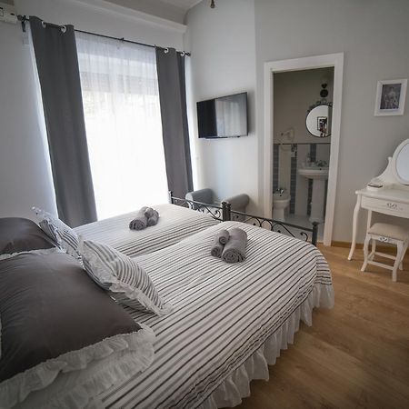 B&B La Piazzetta Delle Regine Róma Kültér fotó